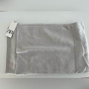 NWT - Zara Light Gray / Blue Knit Wrap